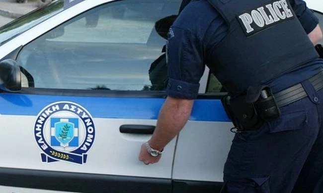 Τηλεφώνημα για βόμβα σε τράπεζα στο Αιγάλεω
